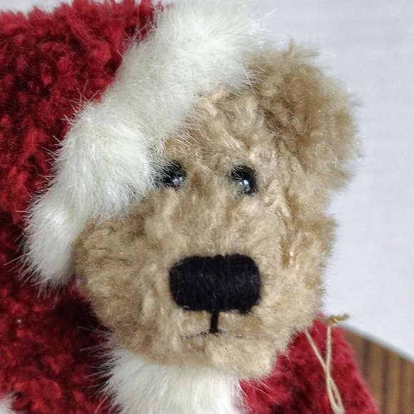 Boyd's Santa Jointed Brown Bears in Red Santa Outfit Green Santa Outfit Hat - Picture 3 of 16